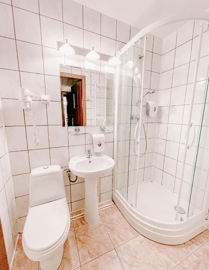 Hotel Promenada Zegrze Białobrzegi Exteriér fotografie