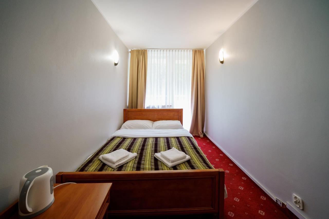Hotel Promenada Zegrze Białobrzegi Exteriér fotografie