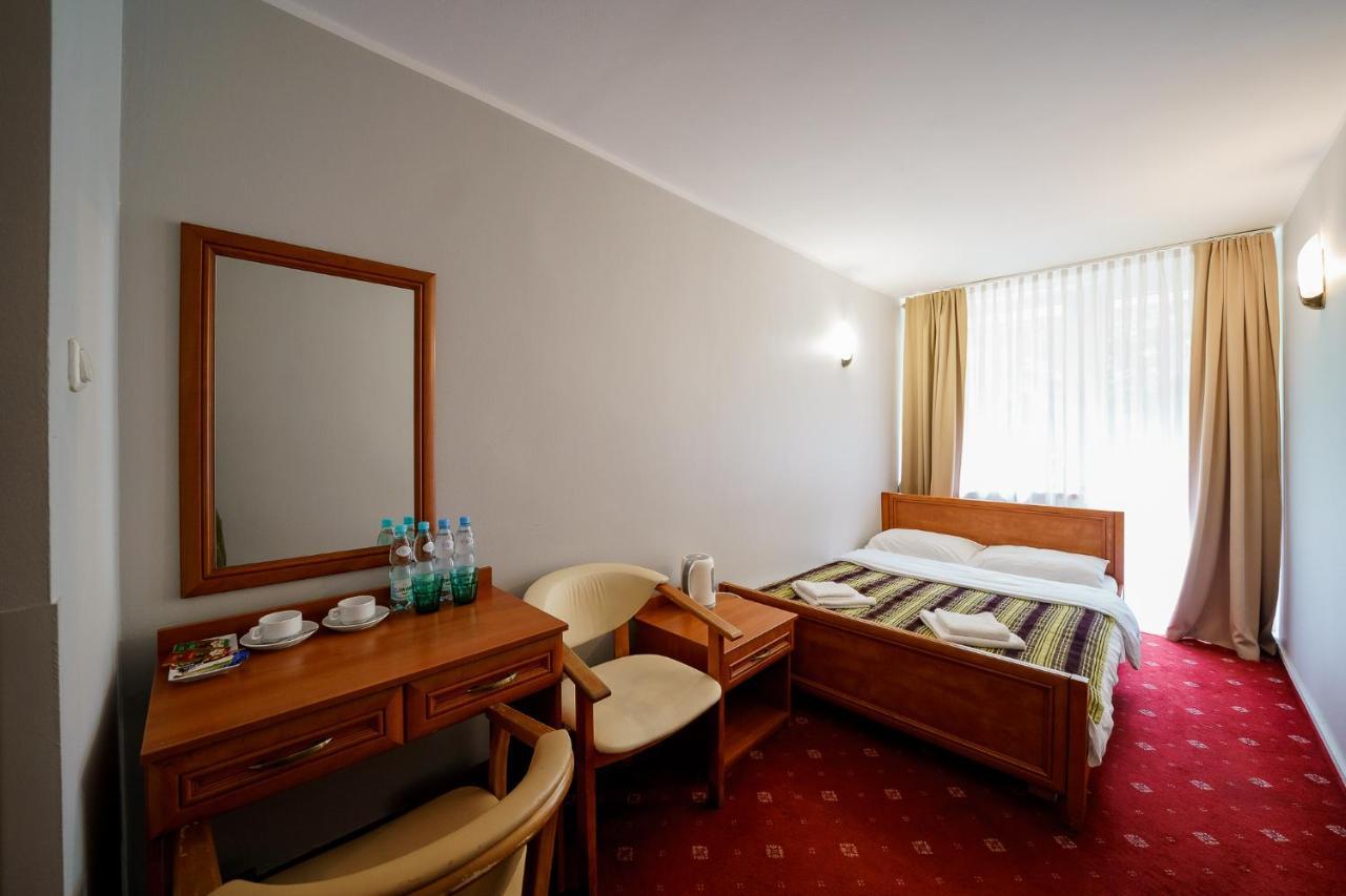 Hotel Promenada Zegrze Białobrzegi Exteriér fotografie